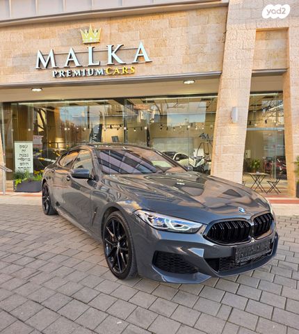 מודעת רכב ב מ וו סדרה 8