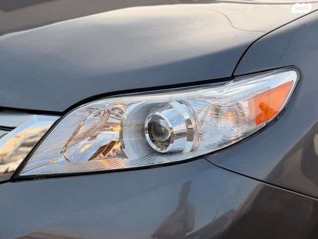 מודעת רכב טויוטה סיינה 1