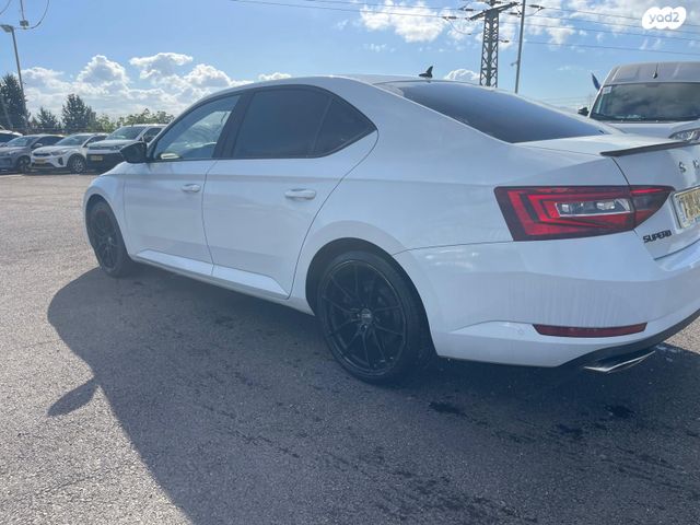 מודעת רכב סקודה סופרב