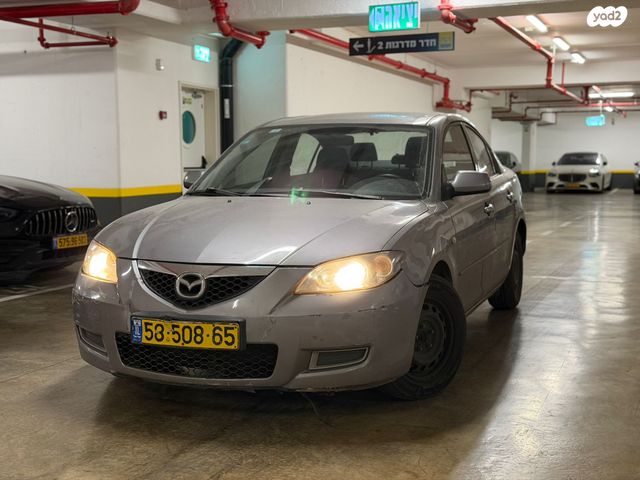 מודעת רכב מאזדה 3