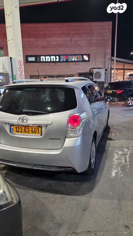 מודעת רכב טויוטה ורסו