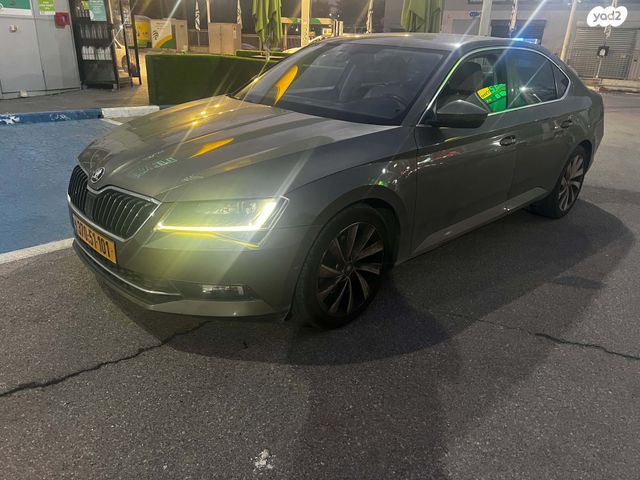 מודעת רכב סקודה סופרב