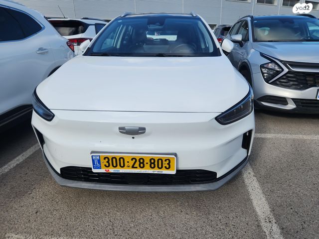 מודעת רכב ג׳ילי Geometry C