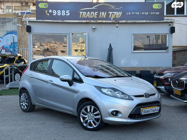 מודעת רכב פורד פיאסטה