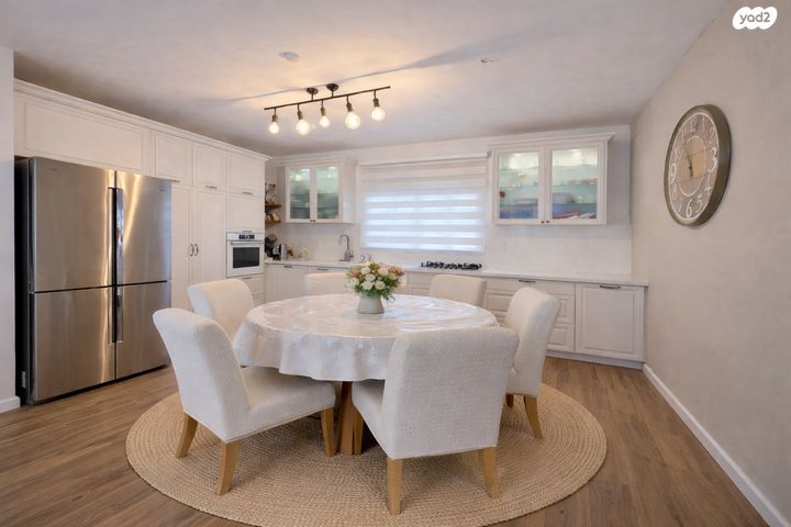 חפץ מרדכי 22