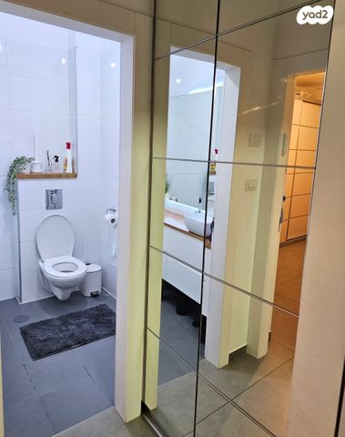 חיים הרצוג 35