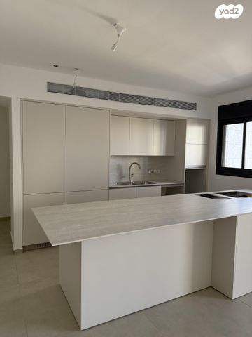 יצחק שמיר 17