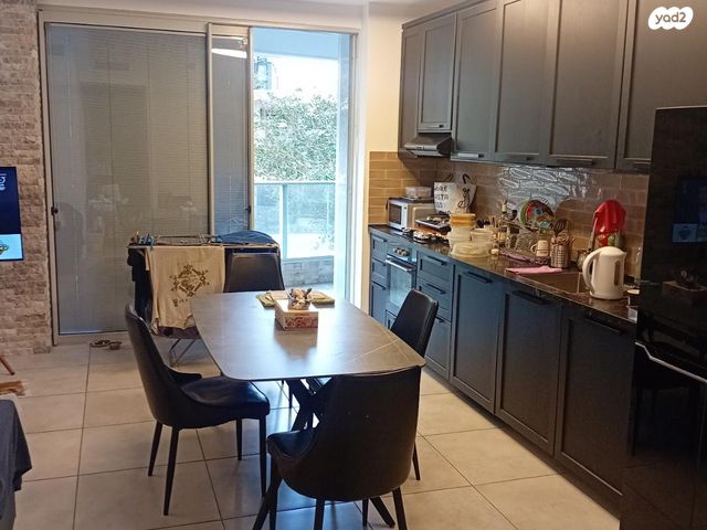 גרציאני יצחק 6