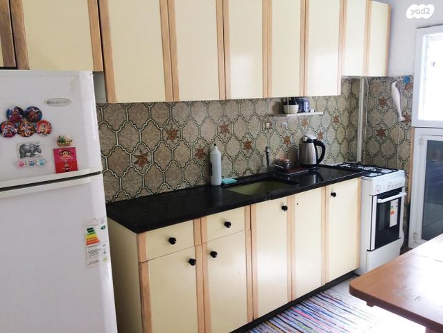 ארלוזורוב 9