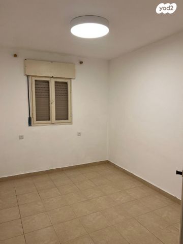 שדרות דגניה 73