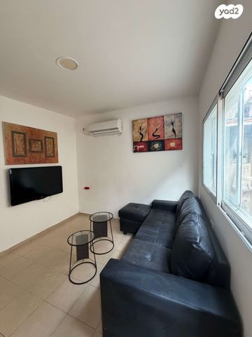 שמעון צדיק 1