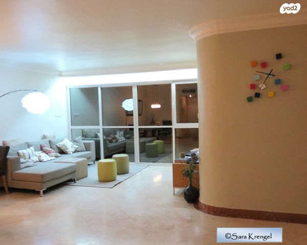 שדרות ניצה 8