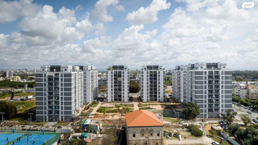 ברתיני גארי 5