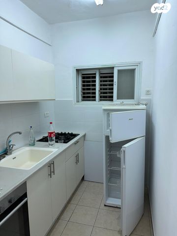 ארלוזורוב 24