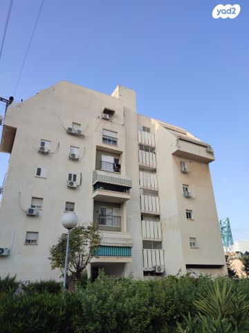 ח.מ. שפירא 47