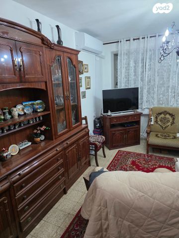 דירה, שכונה י"א, באר שבע