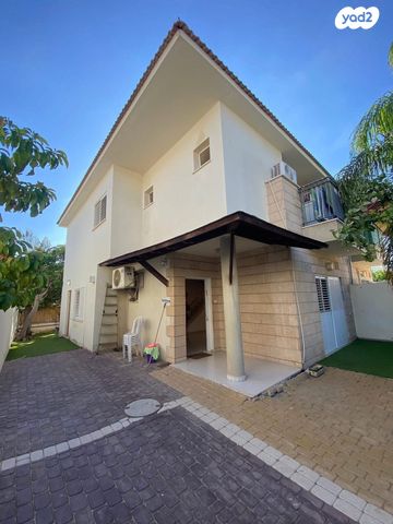 גן יבנה מערב