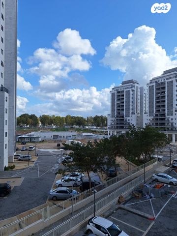 דירה, כרמי הנדיב, אחוזת רוטנר, קרית מלאכי