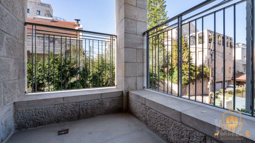 דירה למכירה בירושלים (תיווך) — 3