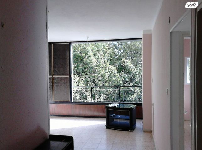 ד"ר נחום ניר 