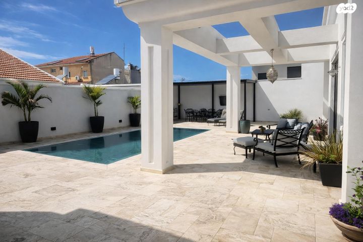 ז'בוטינסקי 5