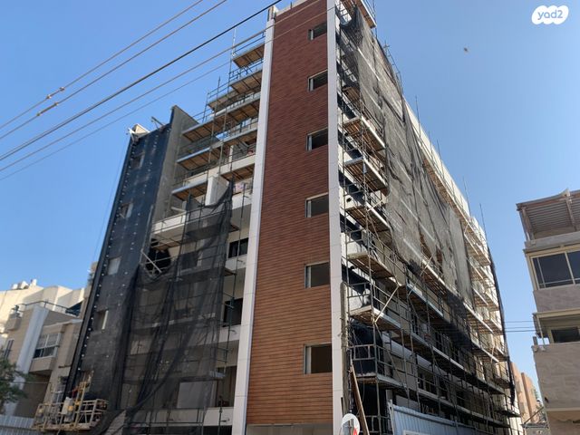 דירת גן, הבעש"ט, ג' / מרכז מזרח העיר, רחובות