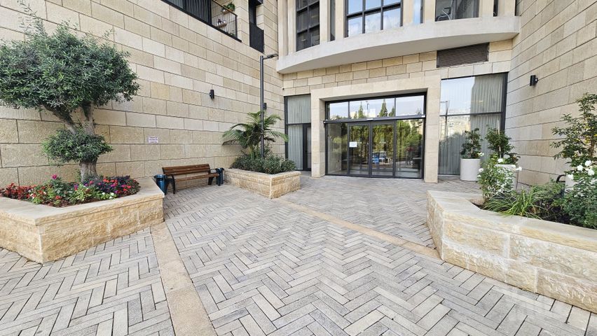 דיור מוגן למכירה בירושלים (תיווך) — 3