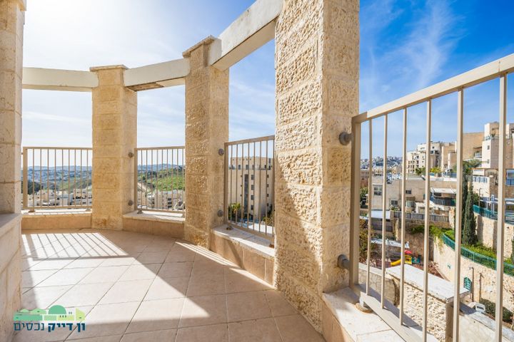 גג/ פנטהאוז למכירה בירושלים (תיווך) — 4