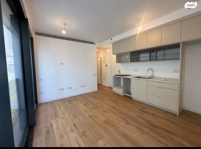 זלטופולסקי 