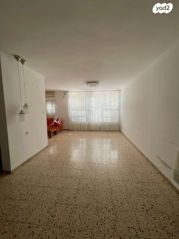 קרית שרת מערב