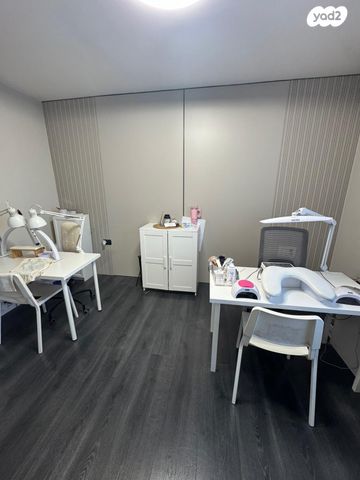 שדרות ירושלים 23