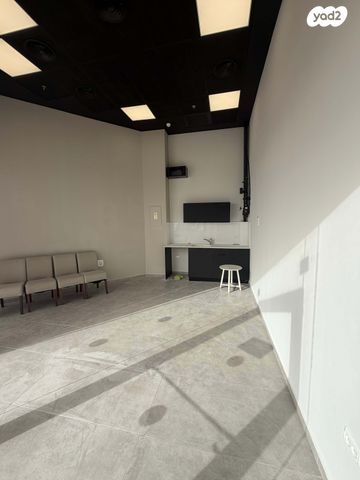 שדרות הרכס 13