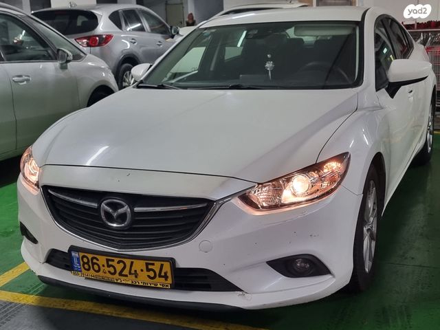 מודעת רכב מאזדה 6