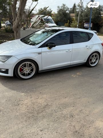 מודעת רכב סיאט לאון