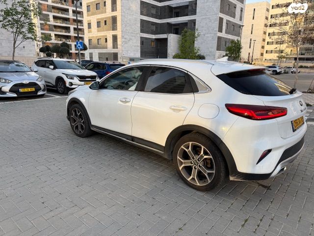 מודעת רכב קיה XCeed