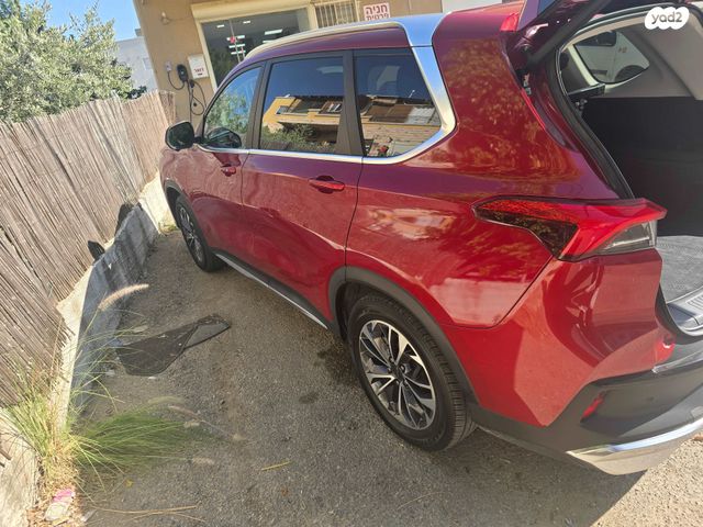 מודעת רכב מקסוס איוניק 6