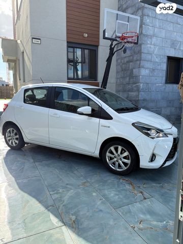 מודעת רכב טויוטה יאריס