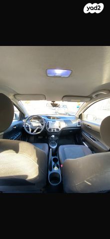 מודעת רכב יונדאי i20