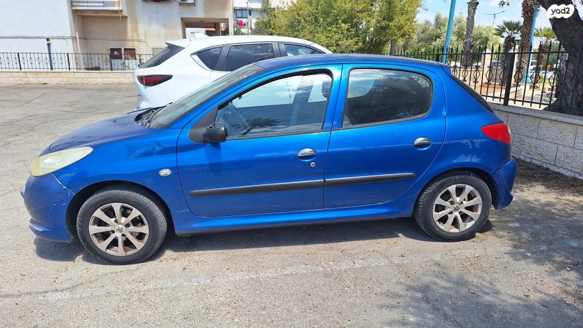 מודעת רכב פיג'ו 206