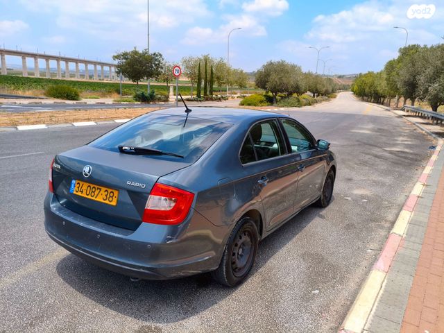 מודעת רכב סקודה ראפיד