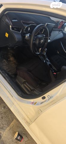 מודעת רכב טויוטה קורולה