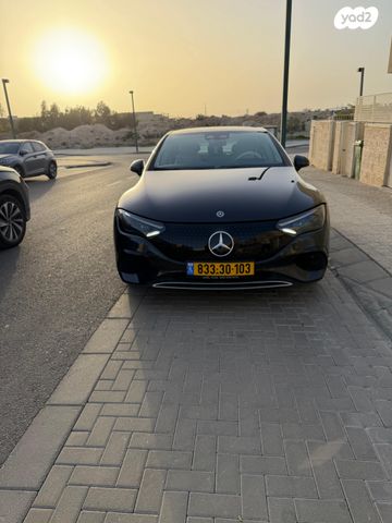 מודעת רכב מרצדס-בנץ EQE