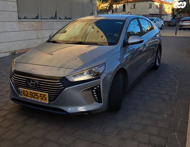 מודעת רכב יונדאי איוניק