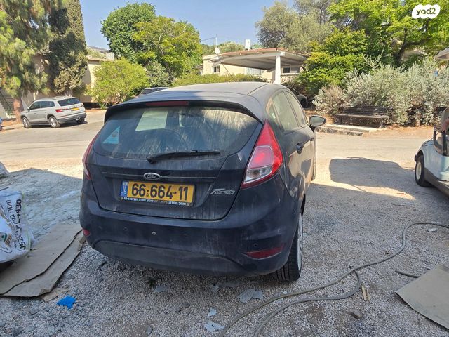מודעת רכב פורד פיאסטה