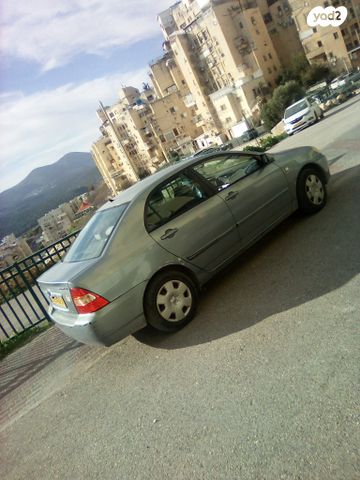 מודעת רכב טויוטה קורולה