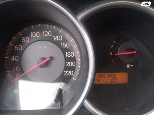 מודעת רכב ניסאן טידה