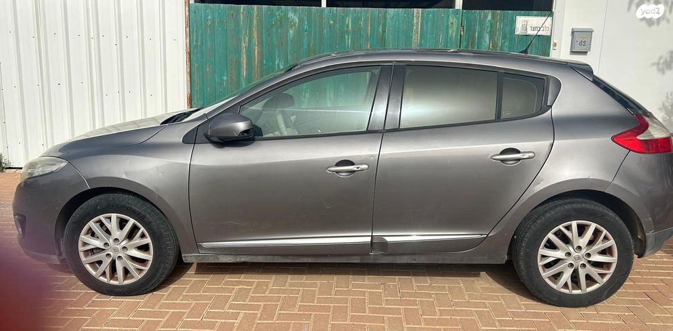 מודעת רכב רנו מגאן