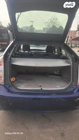 מודעת רכב טויוטה פריוס