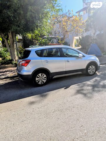 מודעת רכב סוזוקי קרוסאובר