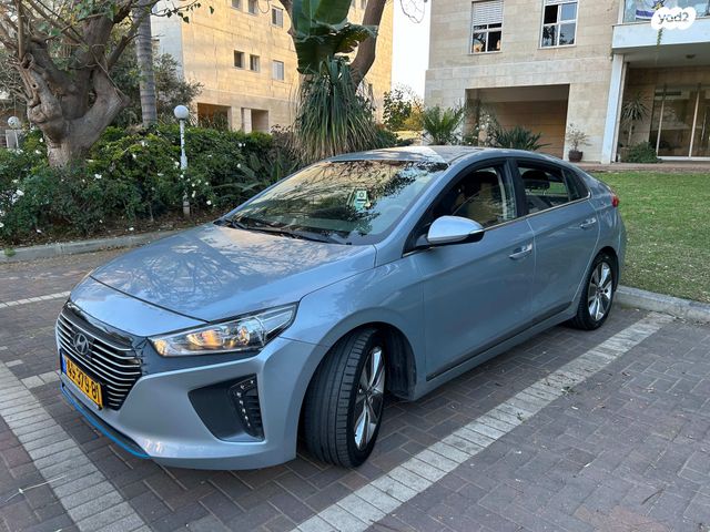 מודעת רכב יונדאי איוניק